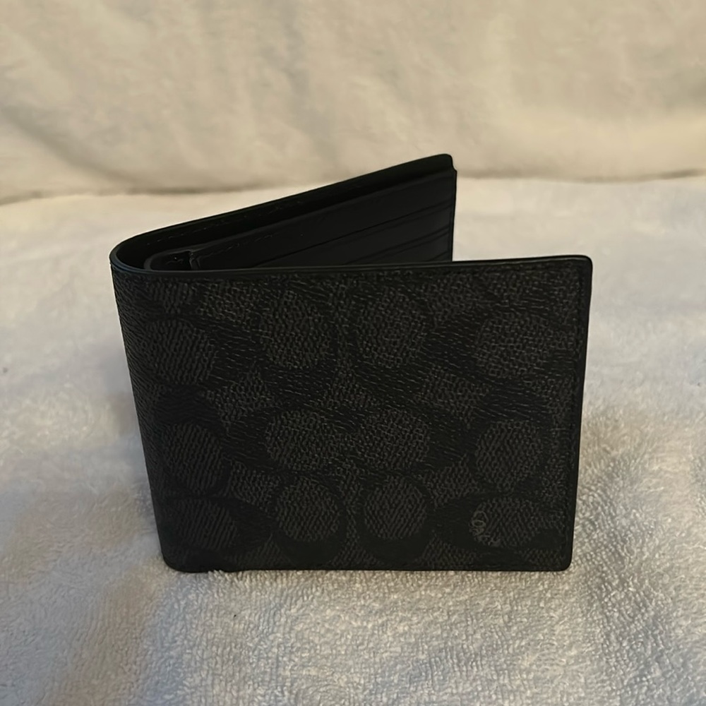 *NEW* Coach 3-in-1 in Signature, Charcoal/Black Wallet